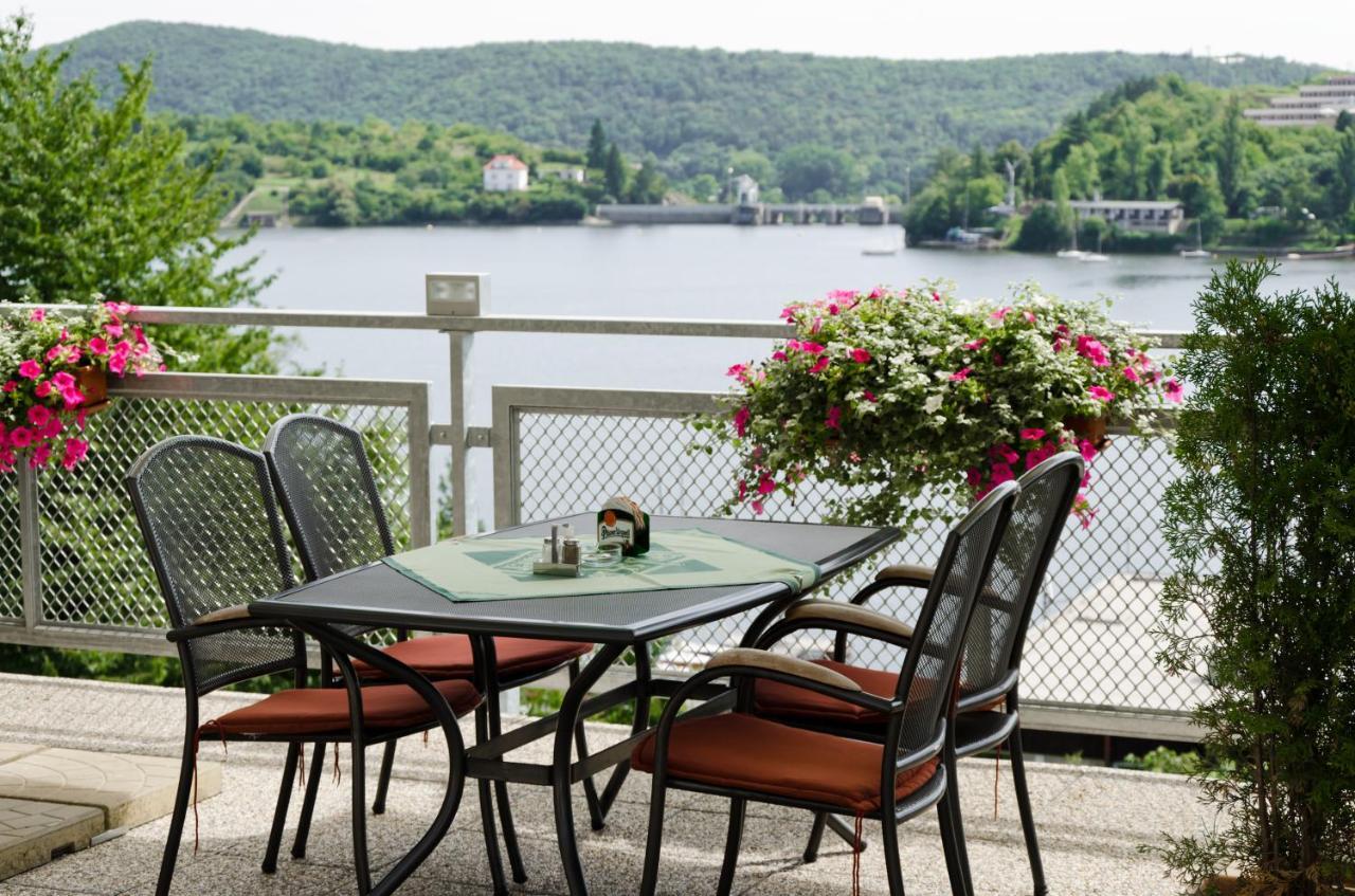 Hotel Rakovec Brno Luaran gambar